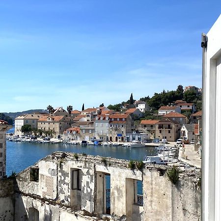 Riva Apartments Villa Thalia - Milna, Brac ميلنا المظهر الخارجي الصورة