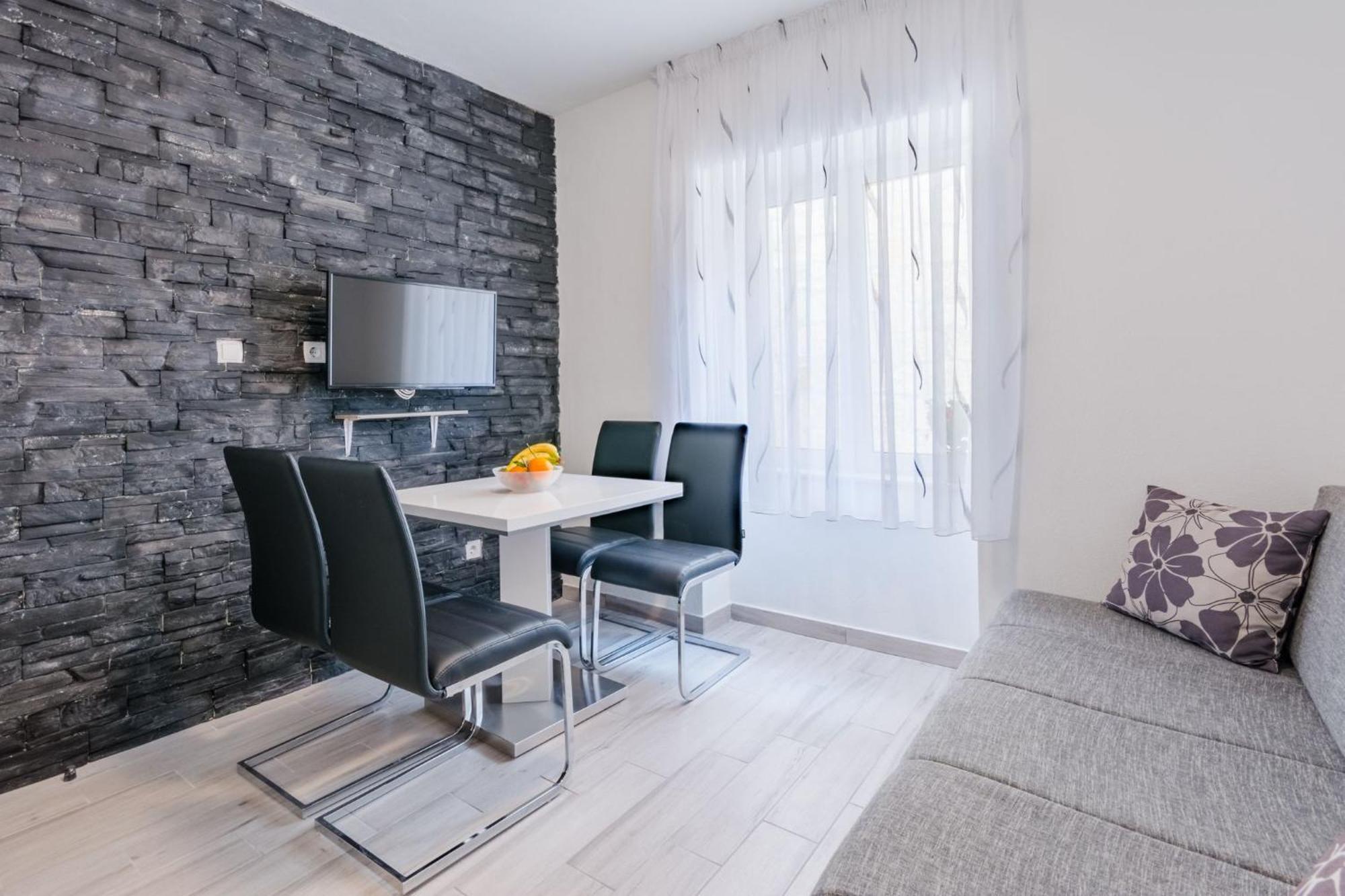 Riva Apartments Villa Thalia - Milna, Brac ميلنا المظهر الخارجي الصورة
