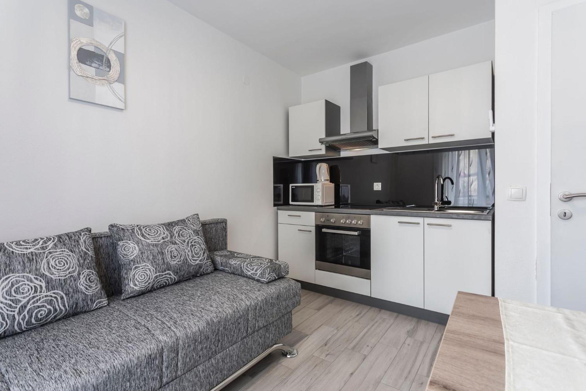 Riva Apartments Villa Thalia - Milna, Brac ميلنا المظهر الخارجي الصورة