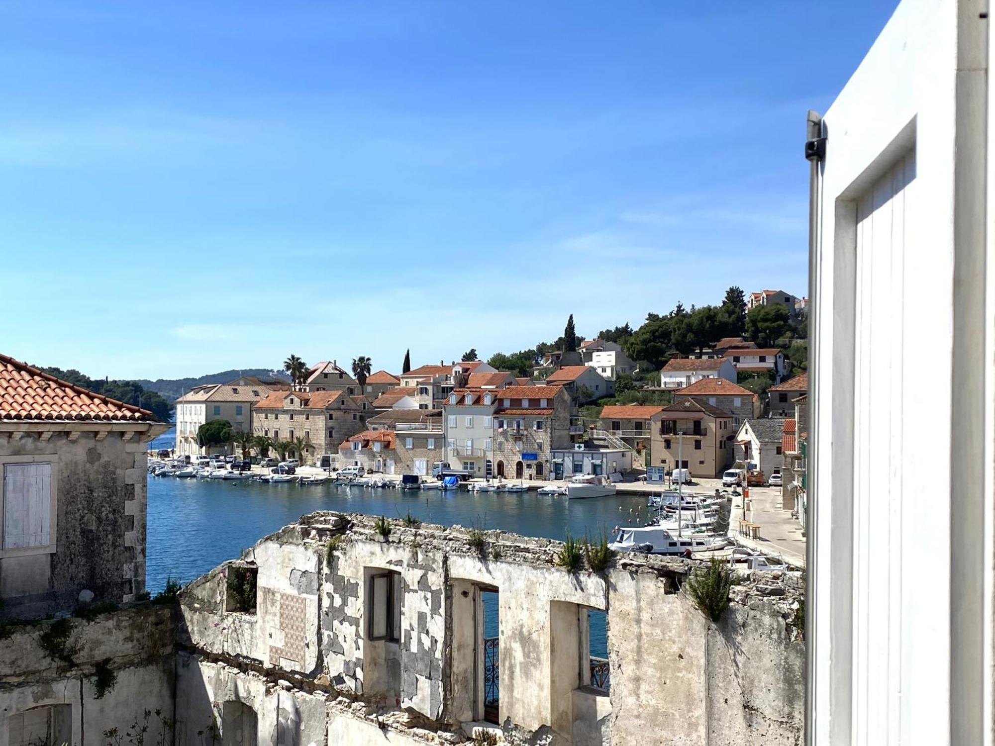 Riva Apartments Villa Thalia - Milna, Brac ميلنا المظهر الخارجي الصورة